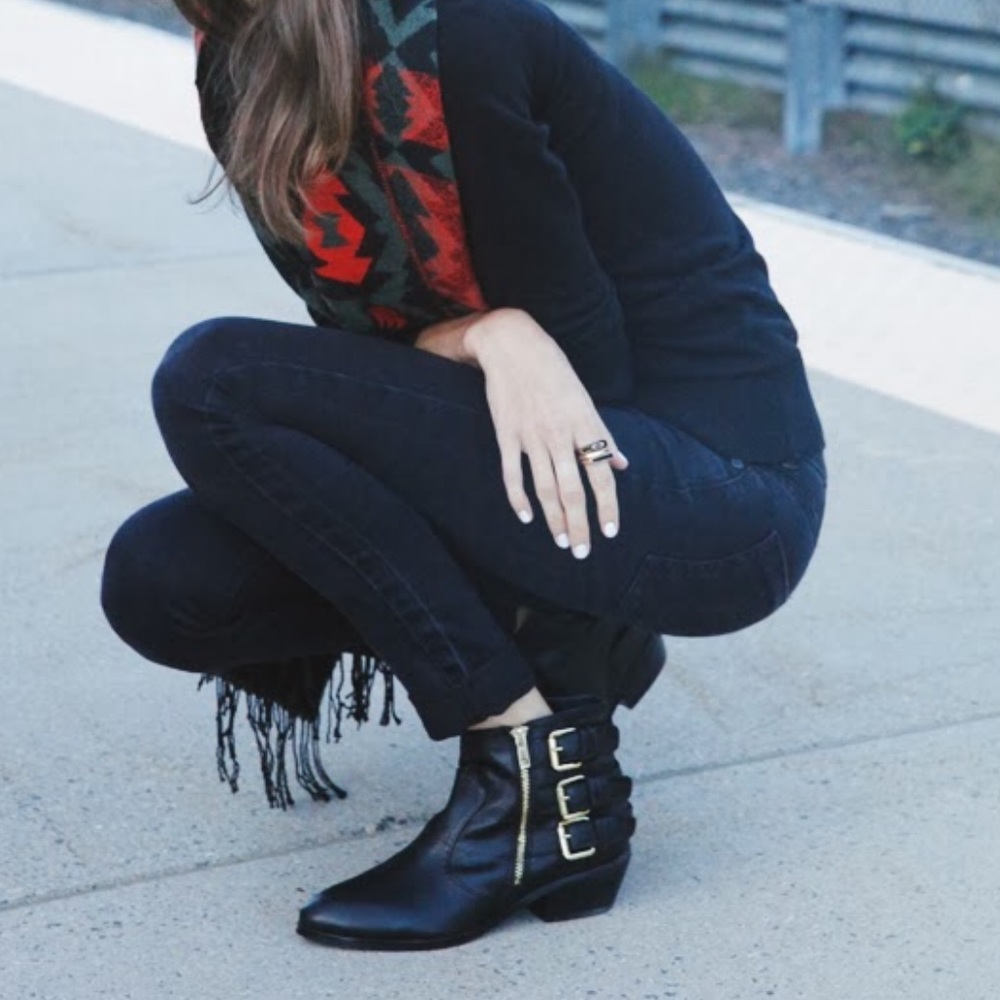 Shoemint Sienna booties